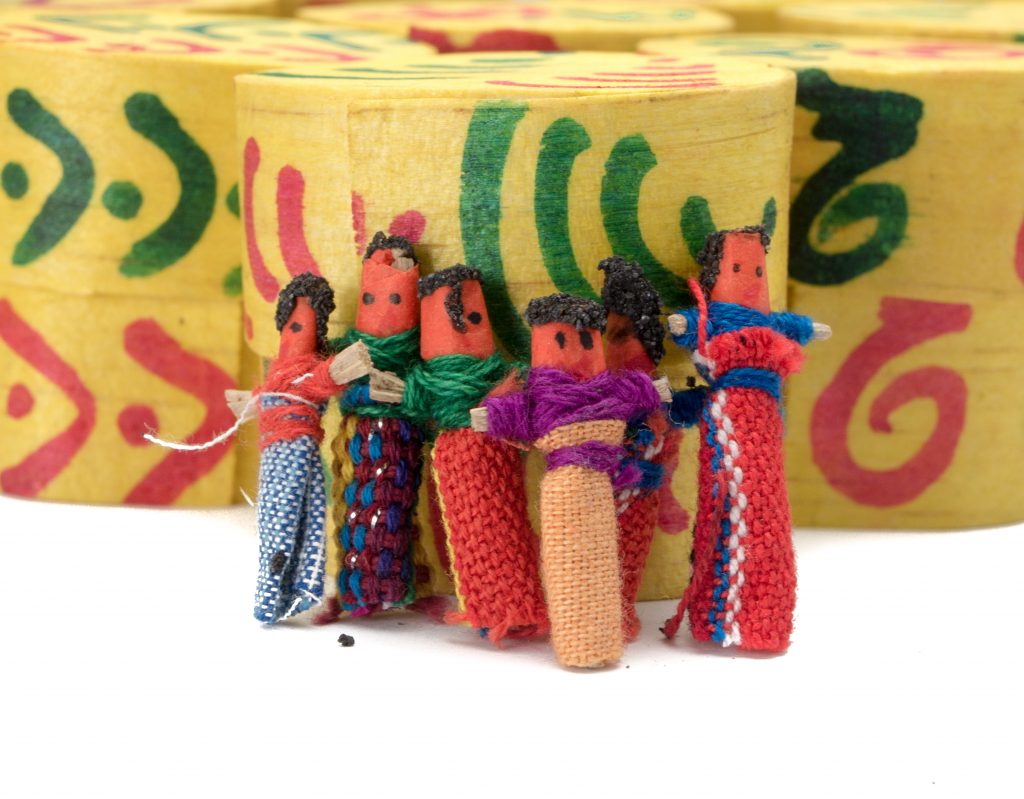 Genuine Handmade Guatemalan Worry Dolls x 6 in a Wooden Box Great Gift 